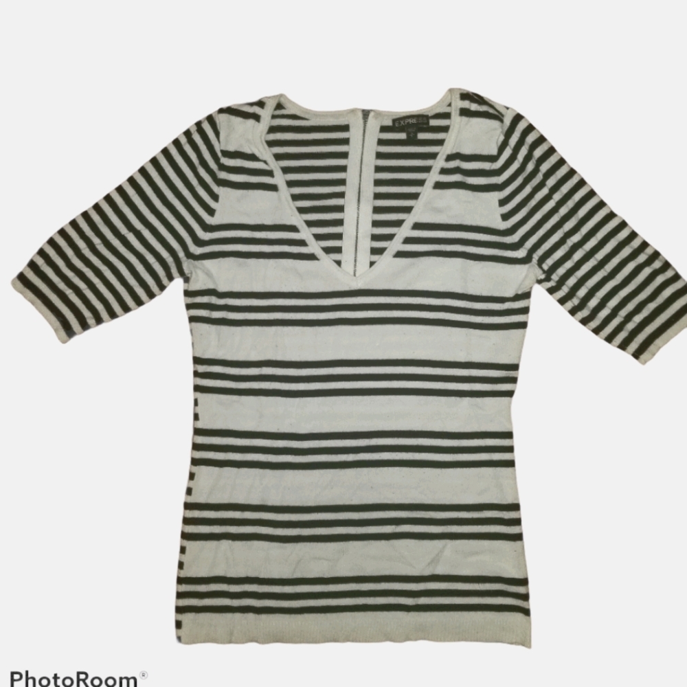 Express strip v neck top